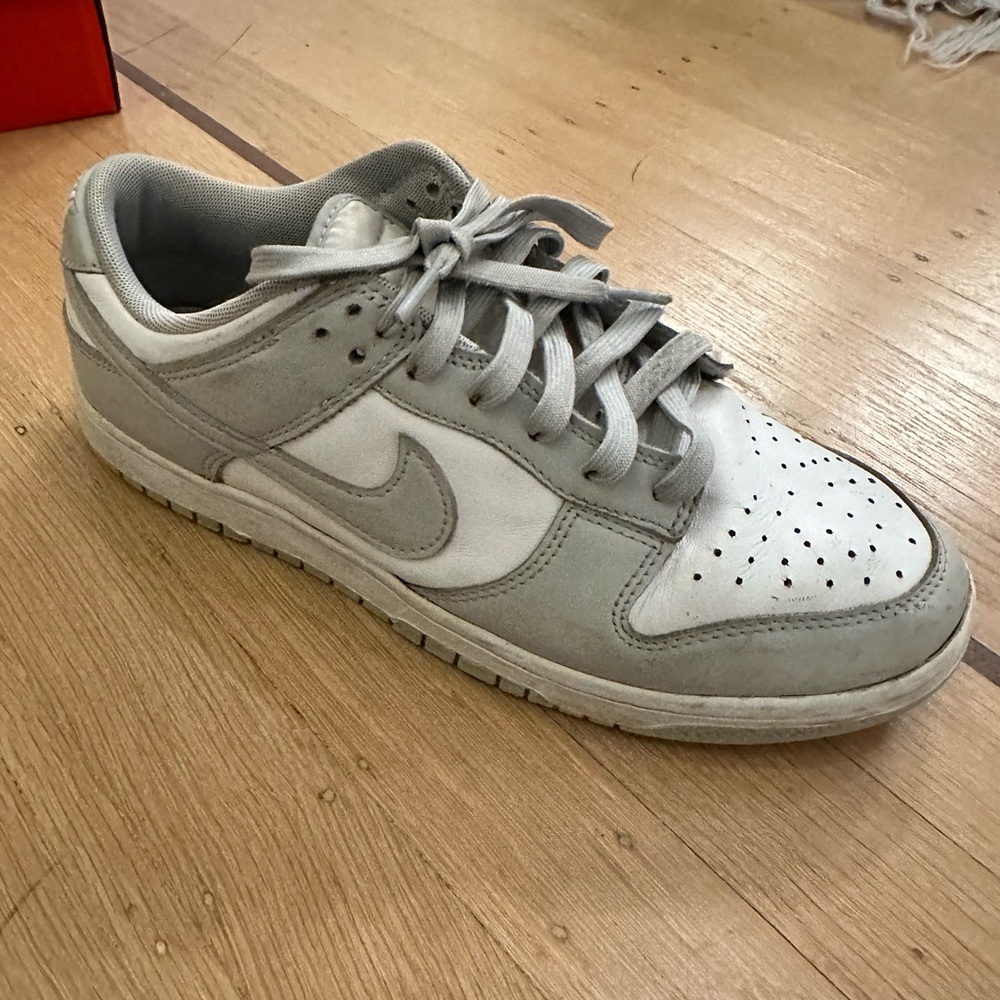 Nike Dunk Low “Great Fog” - Size 8.5 - Used with Original Box - Picture 9 of 11